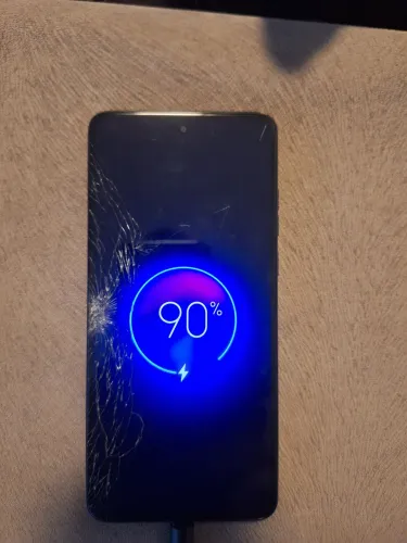 Moto g84
