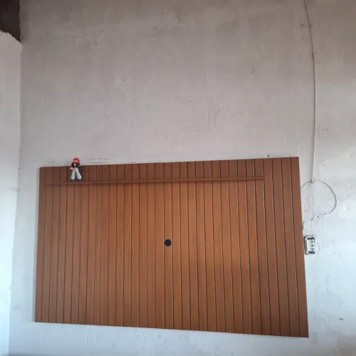 Vende se  painel , novo