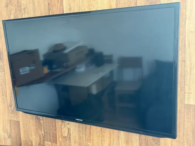 TV Smart 32 polegadas Samsung