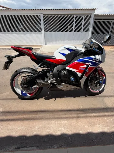 Honda CBR 1000 RR Fire Blade 2014