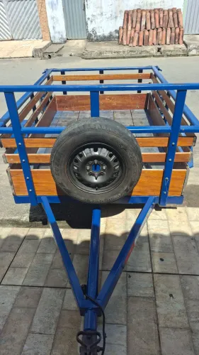 Vendo carrocinha, usada poucas vezes.
