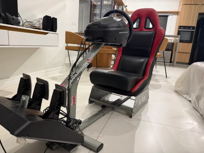 THRUSTMASTER T300RS GT + COCKPIT SIMULADOR CORRIDA