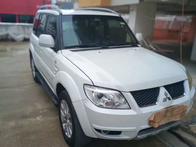 Mitsubishi Pajero TR4 2.0 Flex 16V 4X2 Aut. 2012