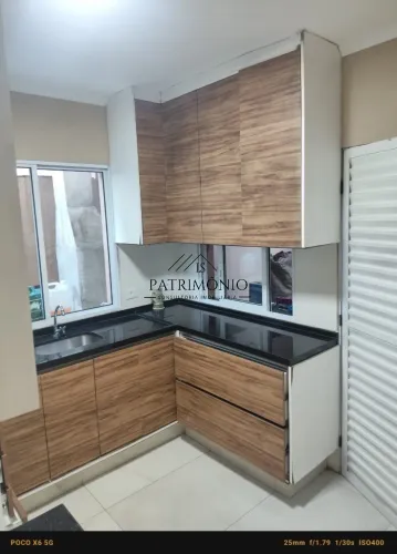 Casa em Condomínio à Venda em Barueri-SP - 2 Quartos, 2 Salas, 2 Banheiros, 2 Vagas - Síti