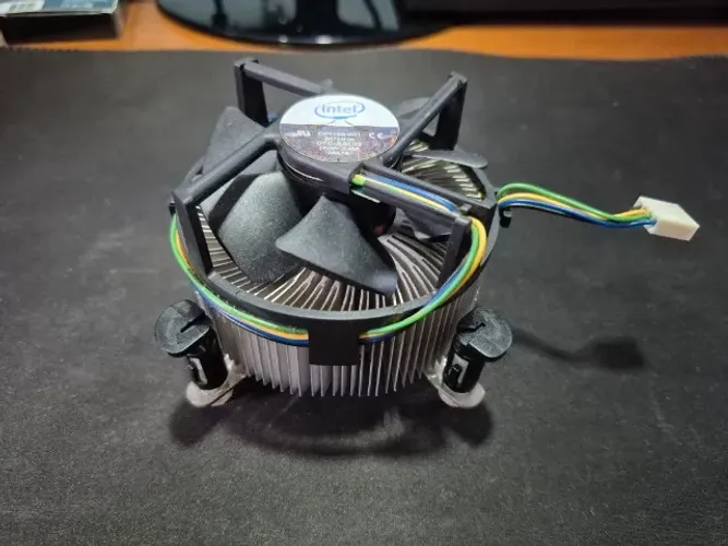 Cooler Intel Original LGA775 D60188-001 Núcleo de Cobre PWM