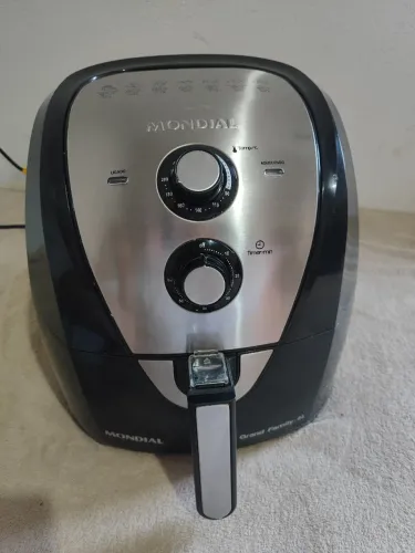Air fryer 6 L tamanho família Mondial
