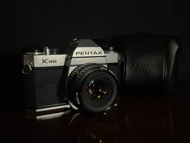 Câmera Pentax K1000 + Capa e Alça - Impecável e Funcionando 