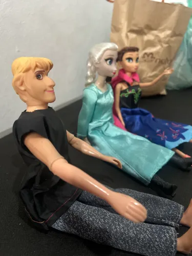 Coleção Bonecas frozen os 3 por 100