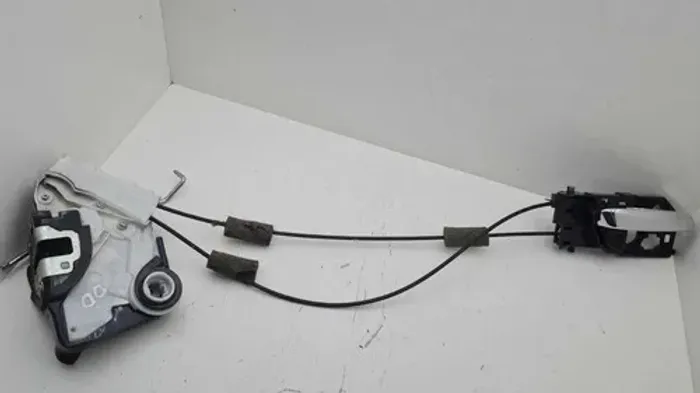 Fechadura Interna Com Puxador Da Porta D/d Honda Hrv 2017