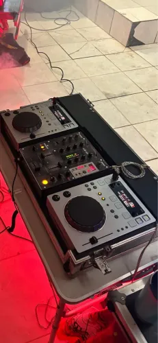 Vendo cdj 350 Pionner + mixer 400 Pionner