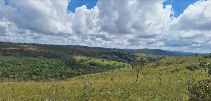 Imóvel para venda possui 20000 metros quadrados em Zona Rural - Cordisburgo - MG