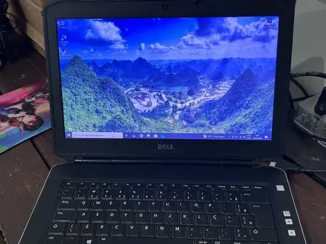 Notebook Dell Latitude I5 8GB-Windows 10 Pro Licenciado