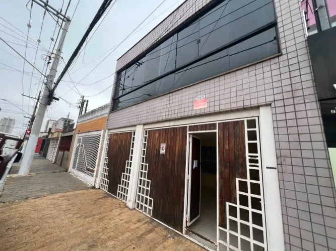 Casa comercial na Rua Xiririca, 949 217 m²