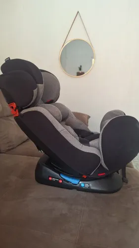 CADEIRINHA DE CARRO ATE 35 KG