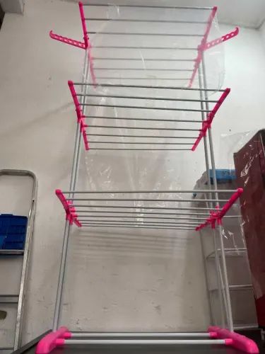 Varal de roupa de três andares ( produto novo )