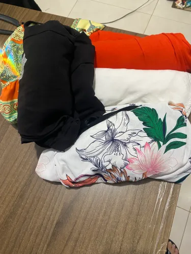 Kit com 5 macacões feminino para Reuso
