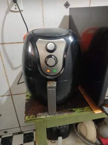 Air fryer Britânia 3,200