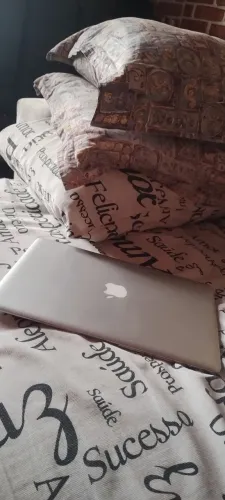 MacBook AIR para retirar peças
