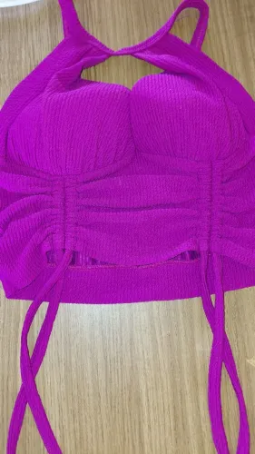 cropped/top feminino roxo/fúcsia em tecido anarruga com bojo