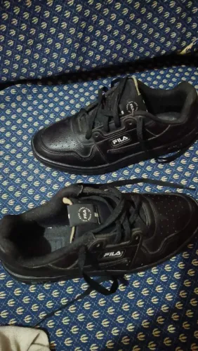 Tenis fila novinho n 40