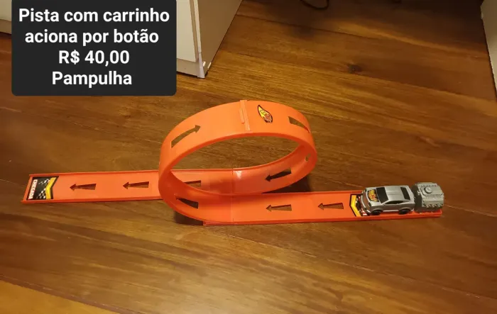 Pista com carrinho loop desapego