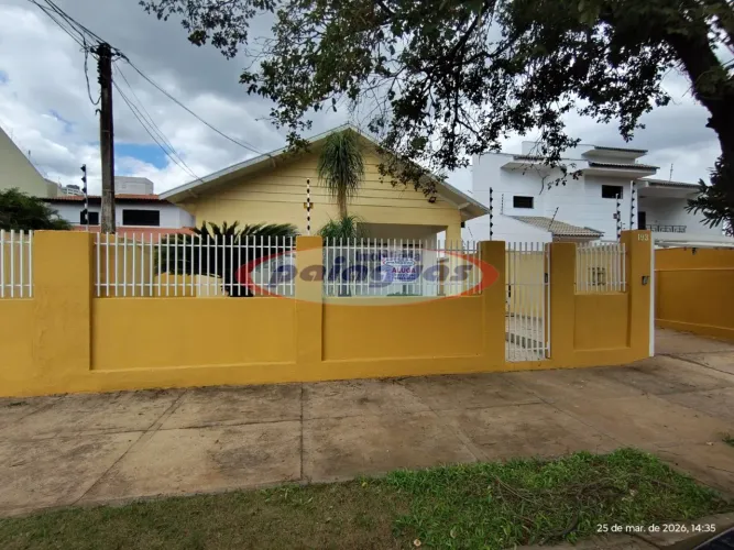 Casa para alugar no bairro Zona 02 - Maringá/PR