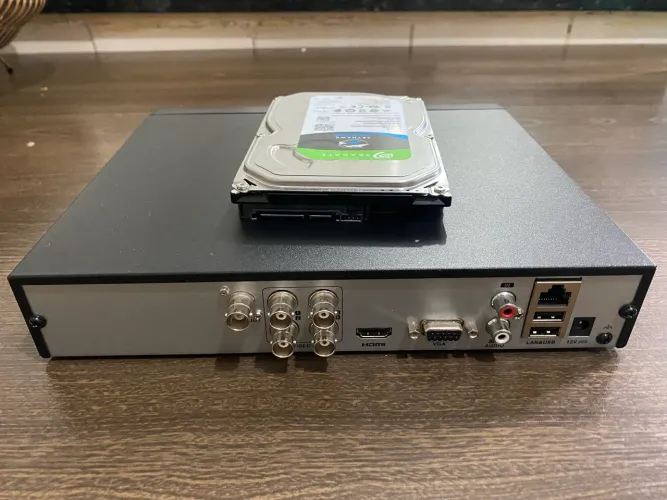 DVR câmera 4 canais full hd 1080p com hd 1 terá