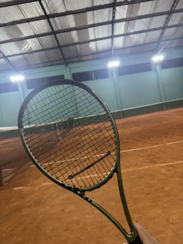 Vende-se Raquete de tênis Wilson Blade v8 L4