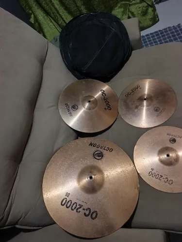 Pratos octagon-2000 oportunidade 