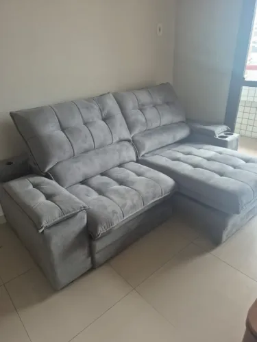 Sofá retrátil