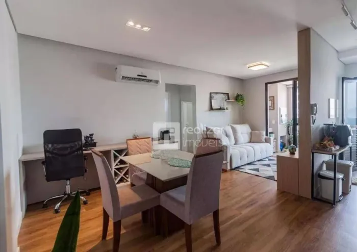 Apartamento com 2 dormitórios à venda R$ 695.000 - Barreiros - São José/SC