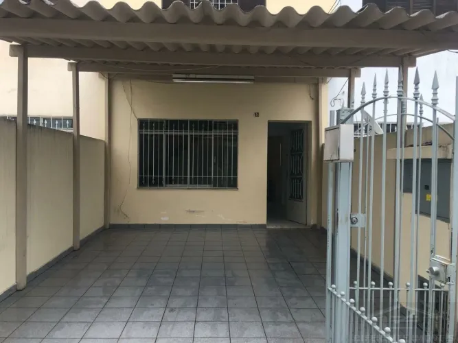 ALUGO SOBRADO NA PATRIARCA