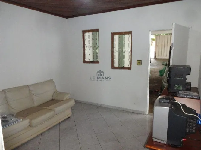Casa à venda em Piracicaba, Vila Independência, com 2 quartos, com 113.72 m²