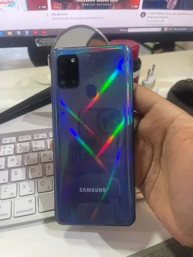 Samsung a 21 galaxy