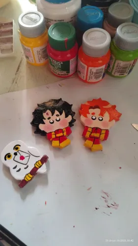 Chaveiros artesanal em biscuit