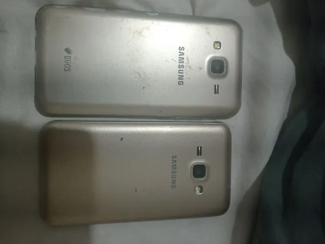 Celular retirada de peças