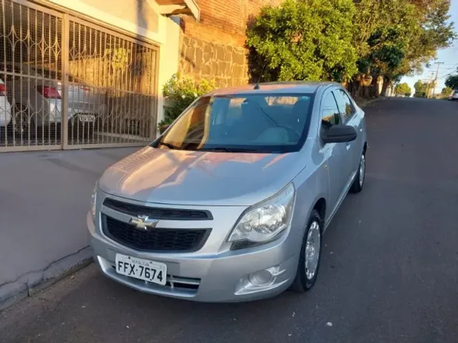 Chevrolet Cobalt LS 1.4 8V Flexpower 4P 2014