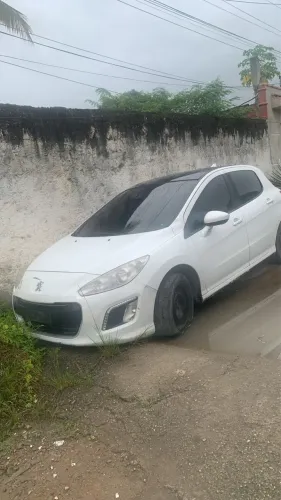 Sucata de 308 automático para retirada de peças 2013