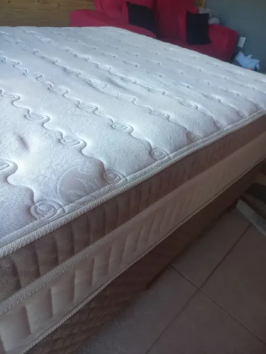 Cama com base