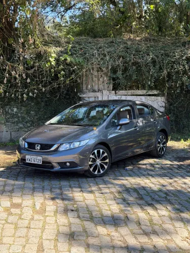 Honda Civic Sedan LXR 2.0 Flexone 16V Aut. 4P 2016