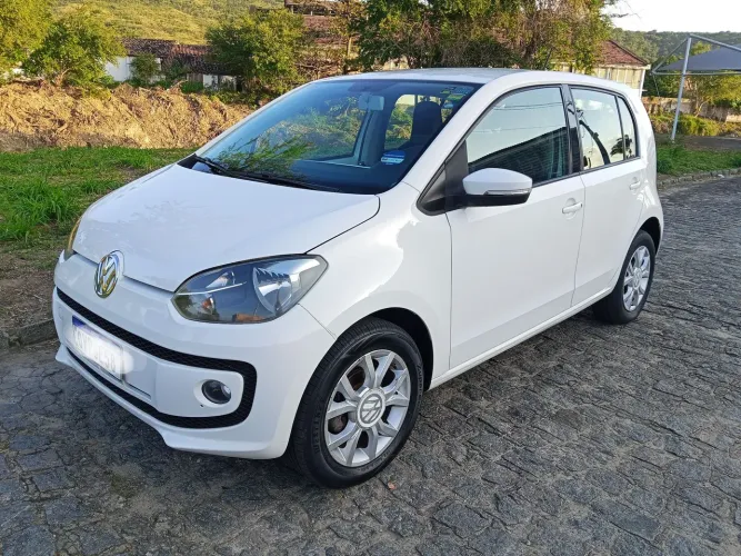 Volkswagen Up! High 1.0 Total Flex 12V 5P 2015