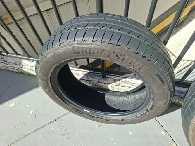 Pneus Bridgestone Alenza 225/55 R18