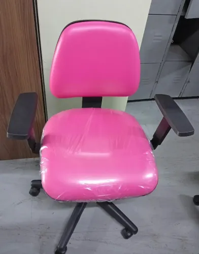 Cadeira de Escritório Executiva Flexform em Corino