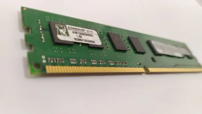 Memória RAM Kingston 2GB DDR3 (KVR1333D3N9/2G - 1333MHz)