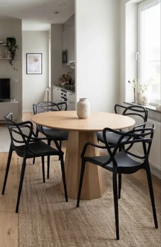 Mesa com 4 cadeiras