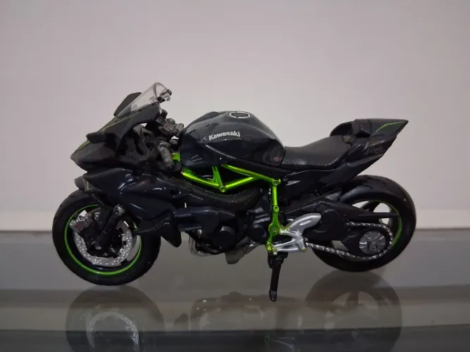 Miniatura Moto Maisto Kawasaki Ninja H2 R - Escala: 1/18