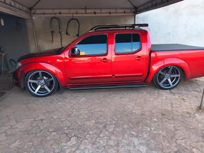 Nissan Frontier SL CD 4X4 2.5tb Diesel AUT 2014