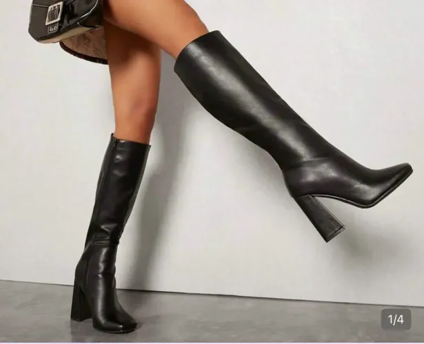 Bota cano alto preta 37