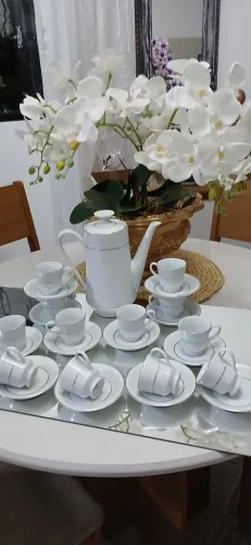 Jogo para café em porcelana Schmidt seve 12 pessoa