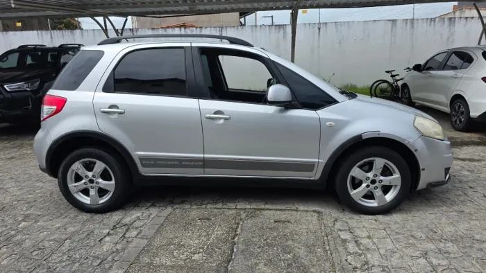 Suzuki SX4 2.0 16V 145cv 4WD 5P Aut. 2011